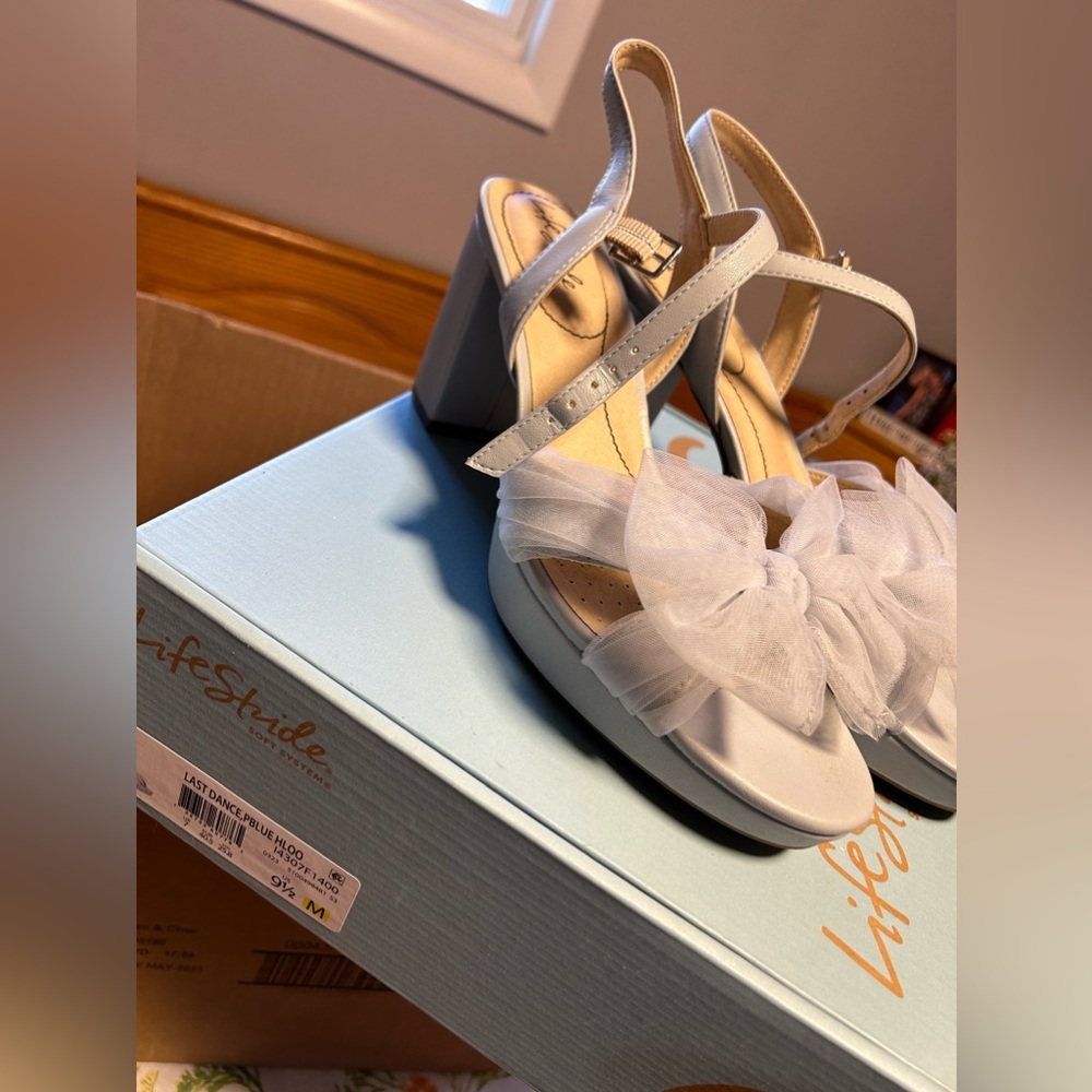 Lifestride heels. Size 9.5